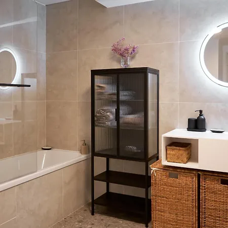 Monaco Bliss Apartments 公寓 博索莱伊